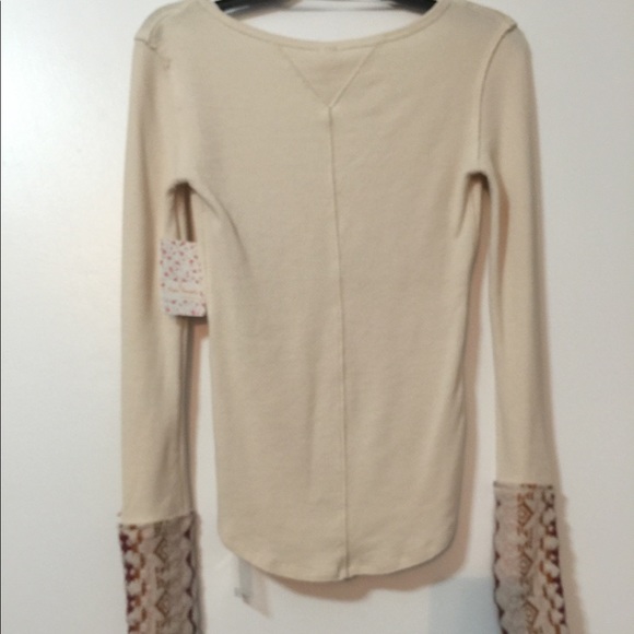 We the free taupe thermal with art cuffs - Picture 3 of 3